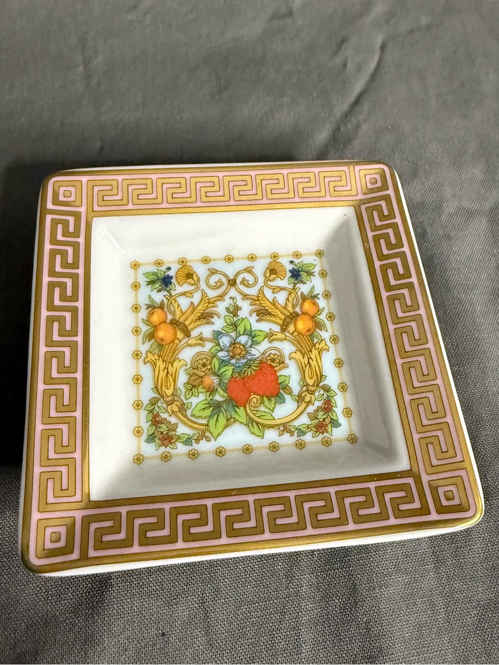 Porcelain tray Versace/Rosenthal collaboration. Original packing.
